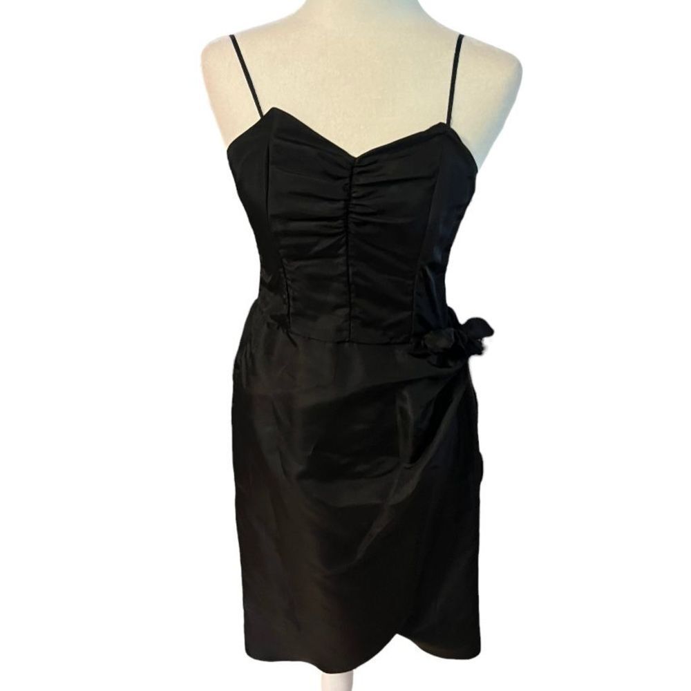 Avon vintage 80’s black mini length strapless dress